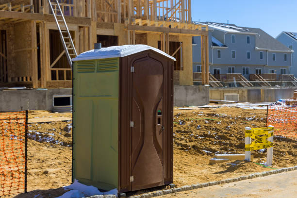 Portable Toilet Options We Offer in Maeser, UT